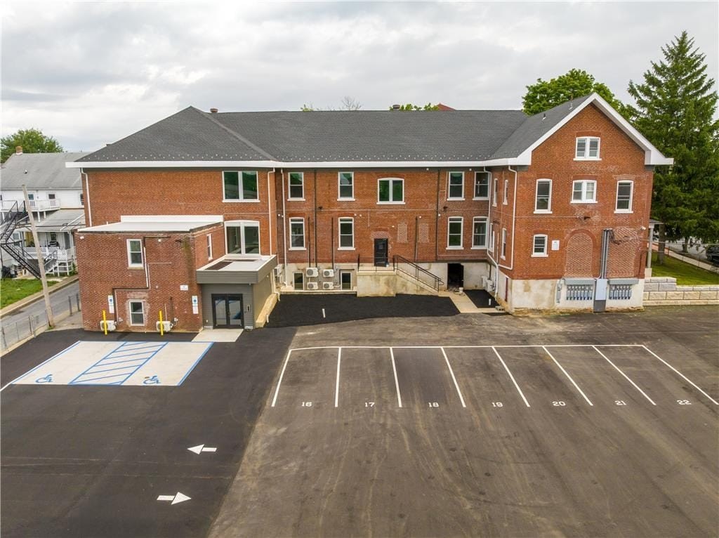 1012 2nd St – photo 2
