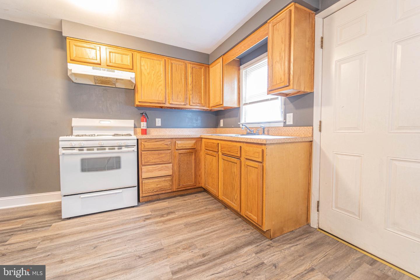 510 York St – photo 4