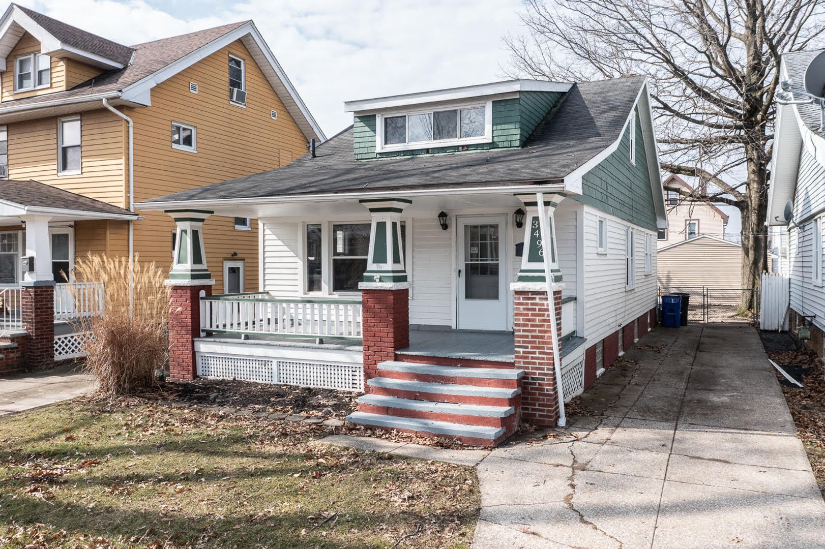 3496 W 125th St – photo 1