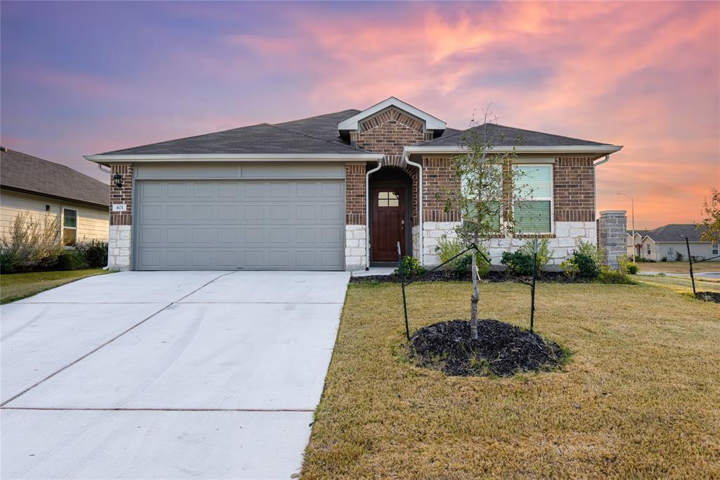 401 Abbey Ln – photo 3