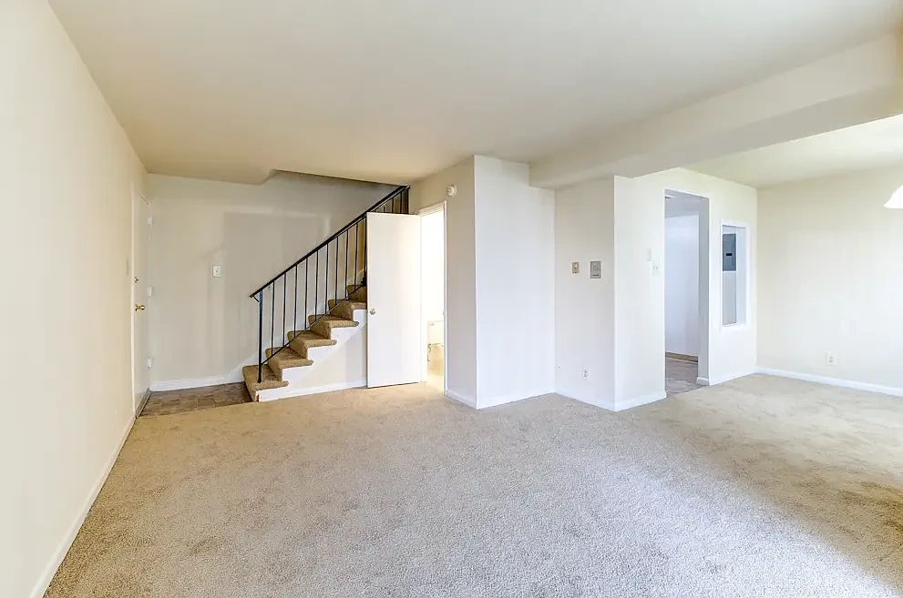 Rockburne Estates – photo 1