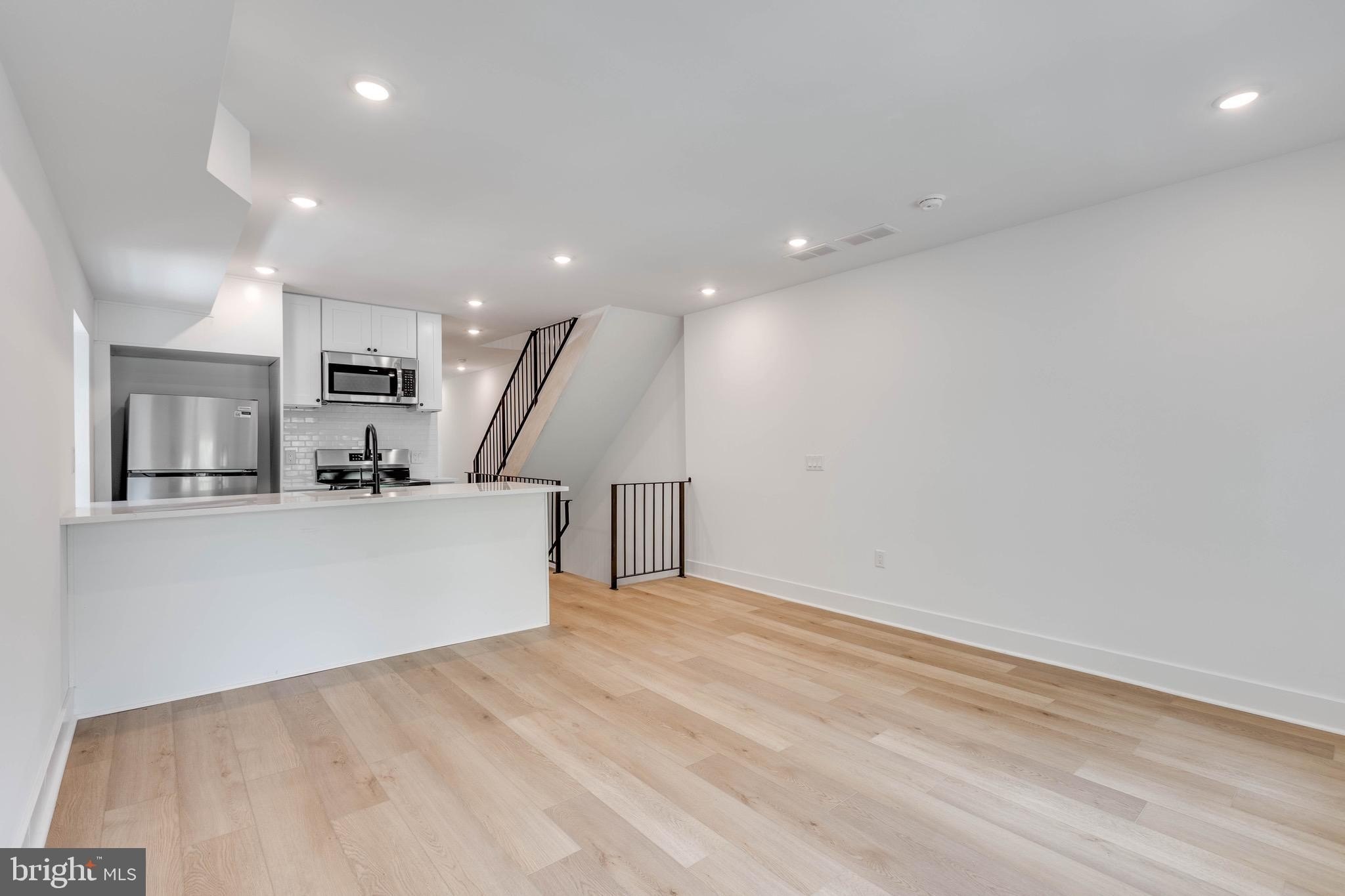 4220 Baltimore Ave #4 – photo 1