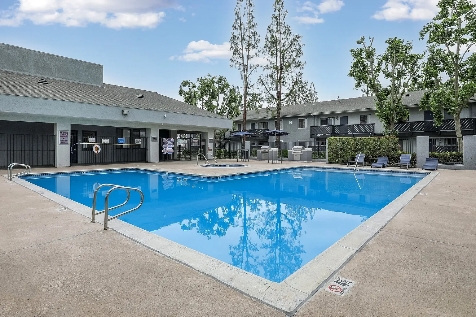 Creekside Village – photo 2