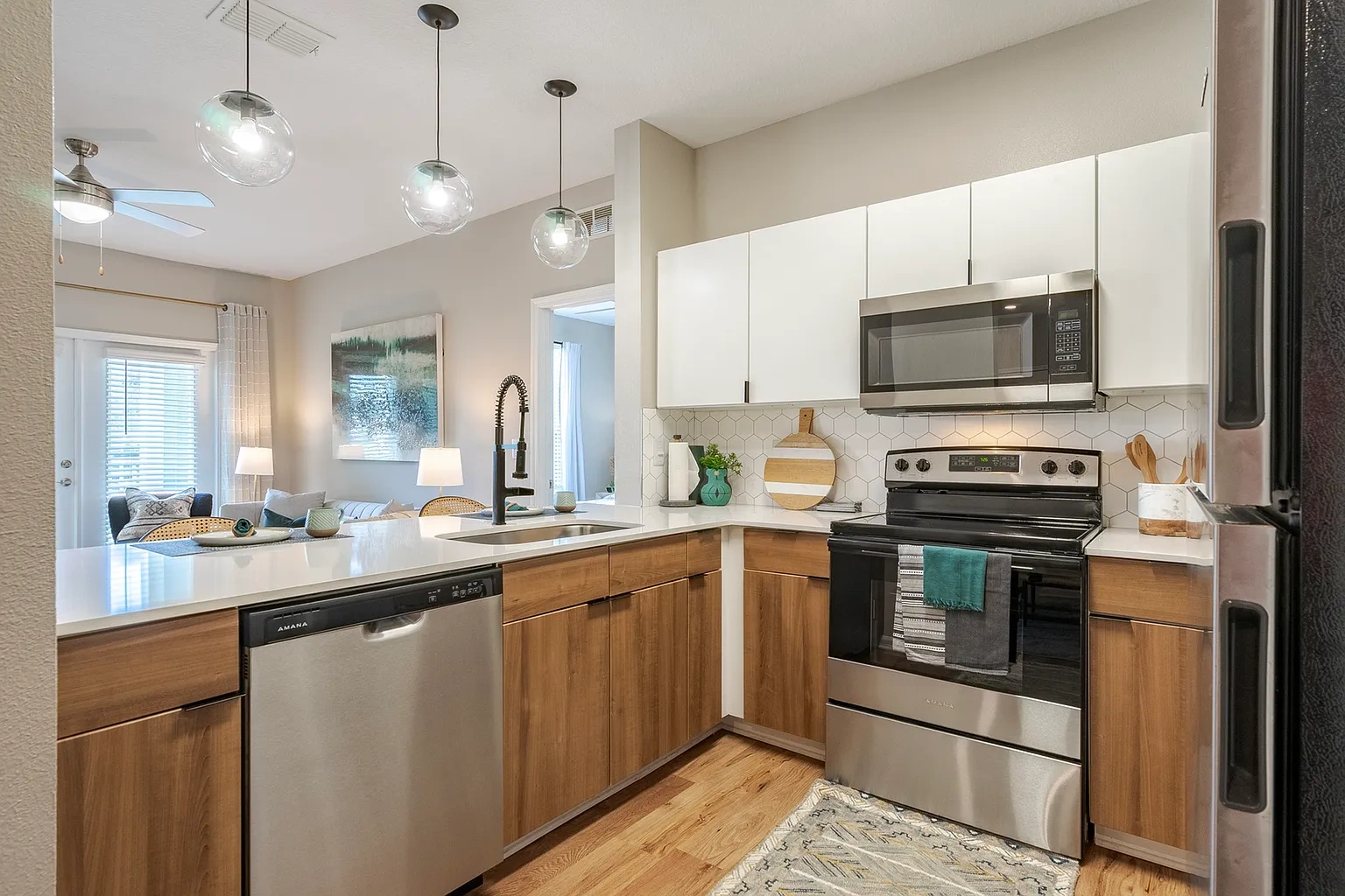 The Enclave at Tranquility Lake Apartments – photo 5