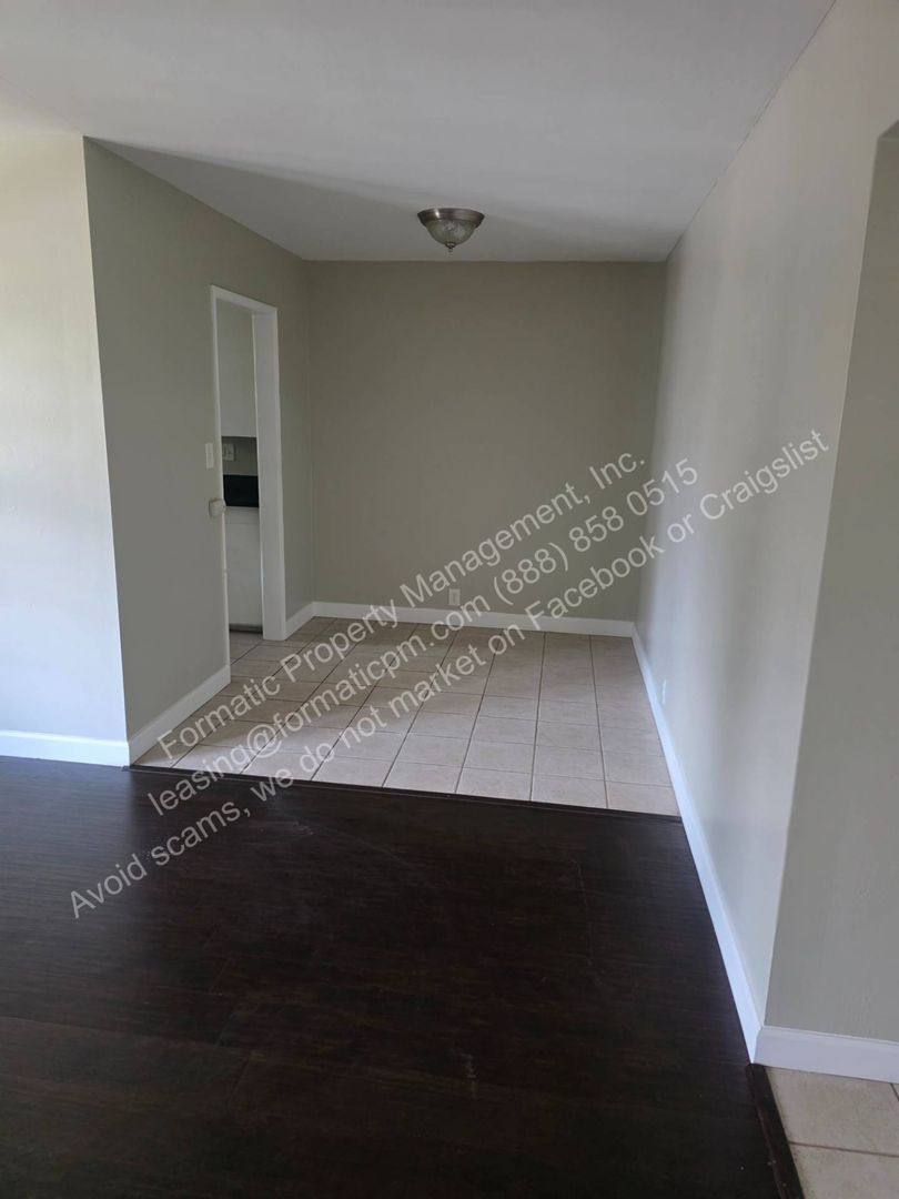 1210 Bennett Ave unit 6 – photo 4