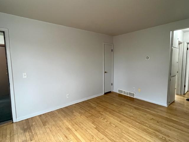 822 Mayfair Ave unit 2 – photo 4