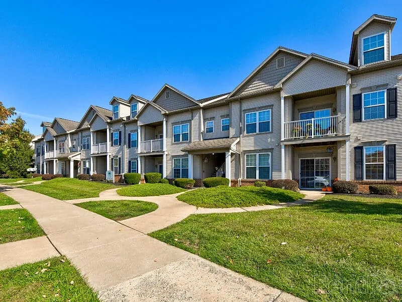 Newport Commons – photo 2