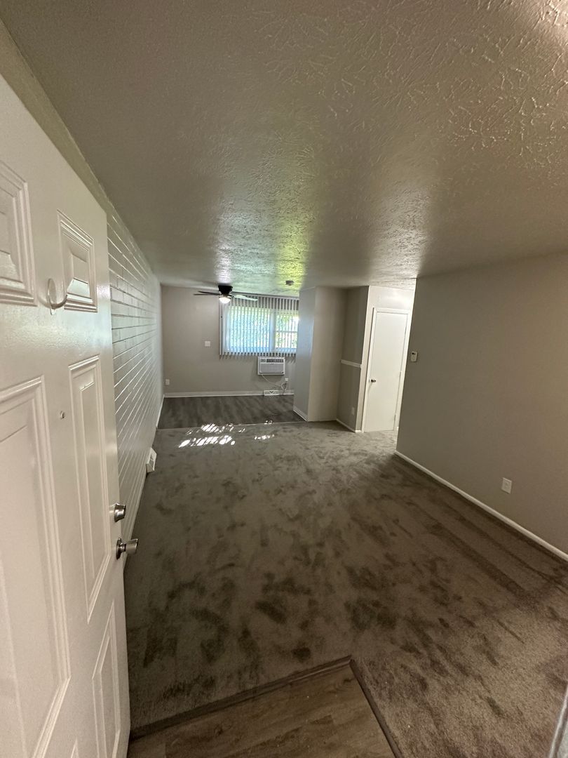 7559 Mentor Ave unit 416 – photo 4
