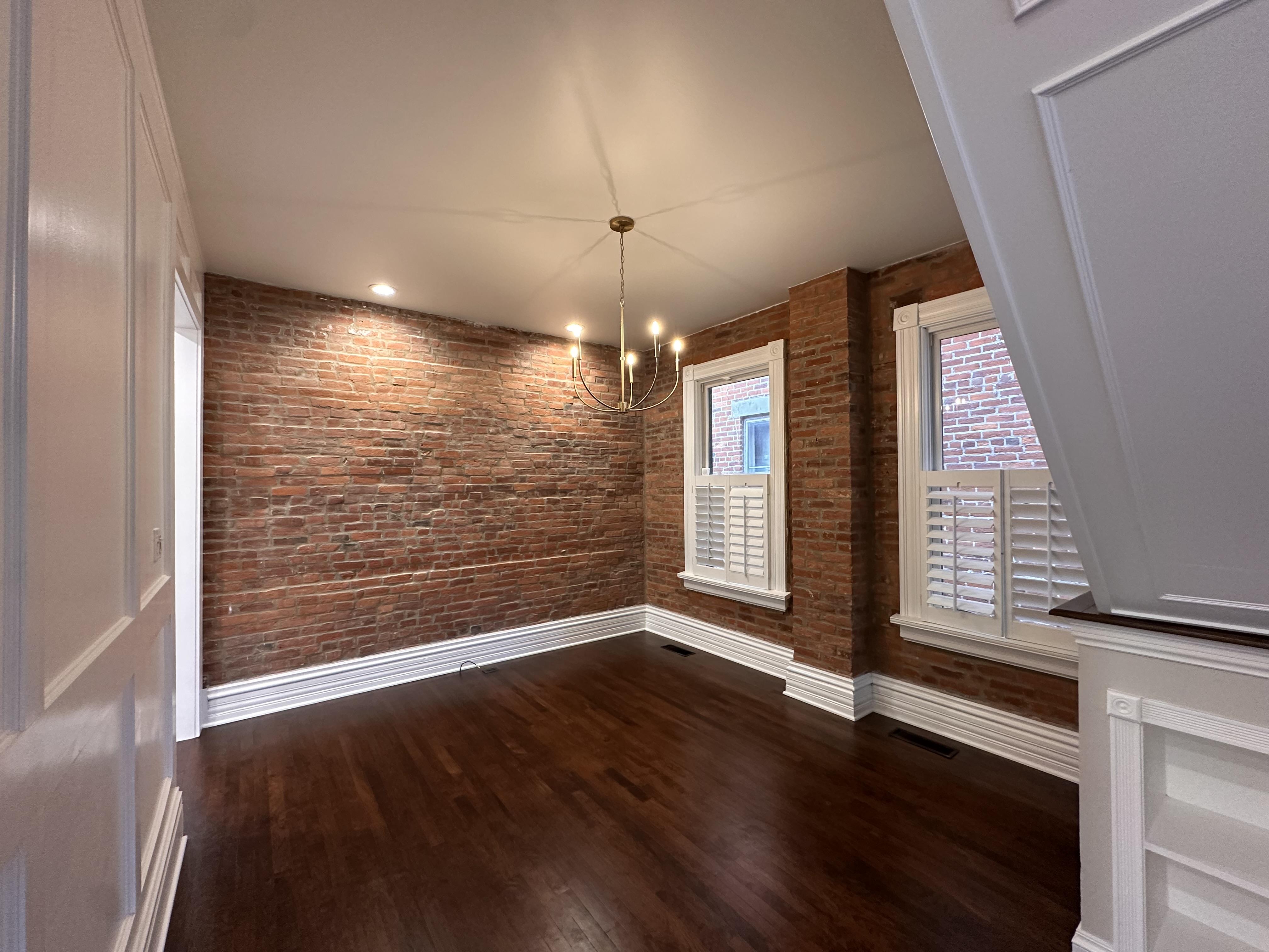 67 E Mithoff St – photo 3