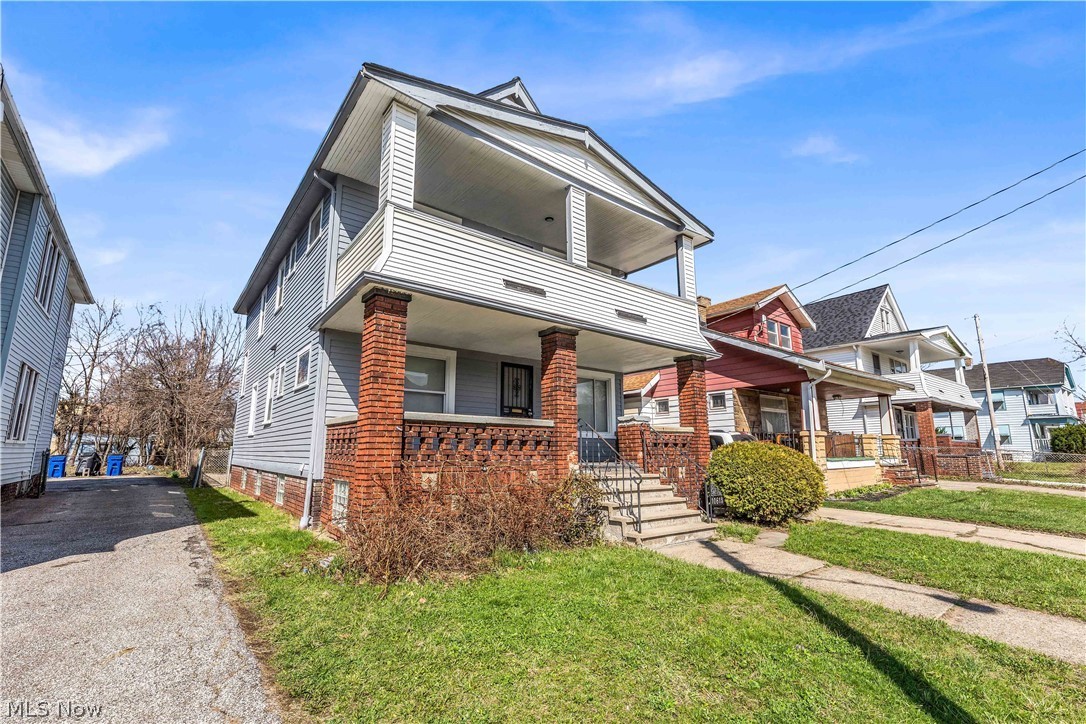 10613 Sandusky Ave unit B – photo 2