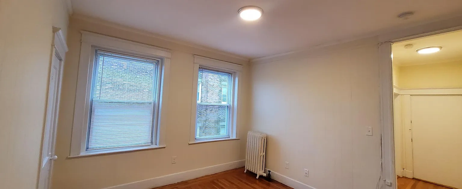 91 Kilmarnock St. – photo 5