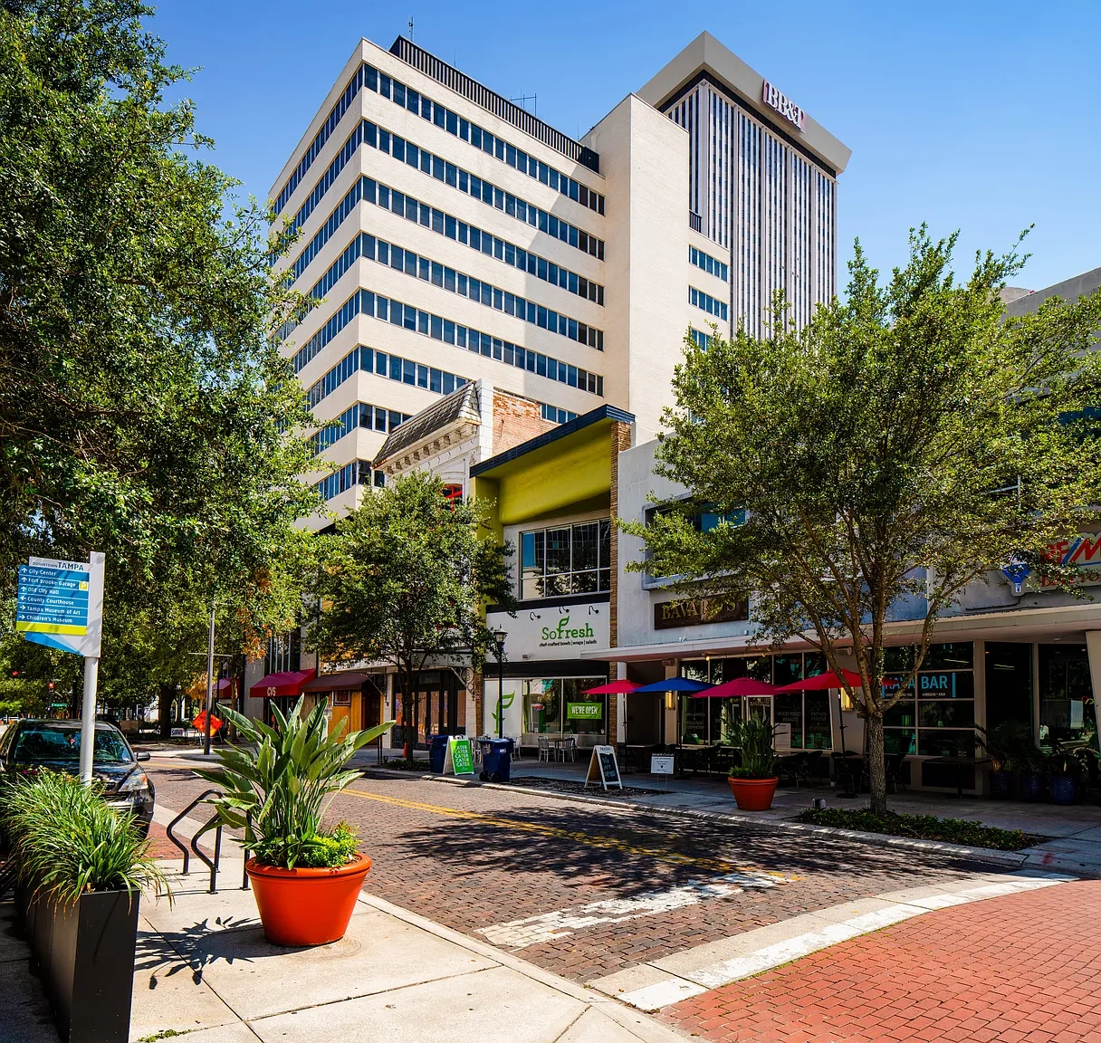 220 Madison (By the Bedroom) – photo 2