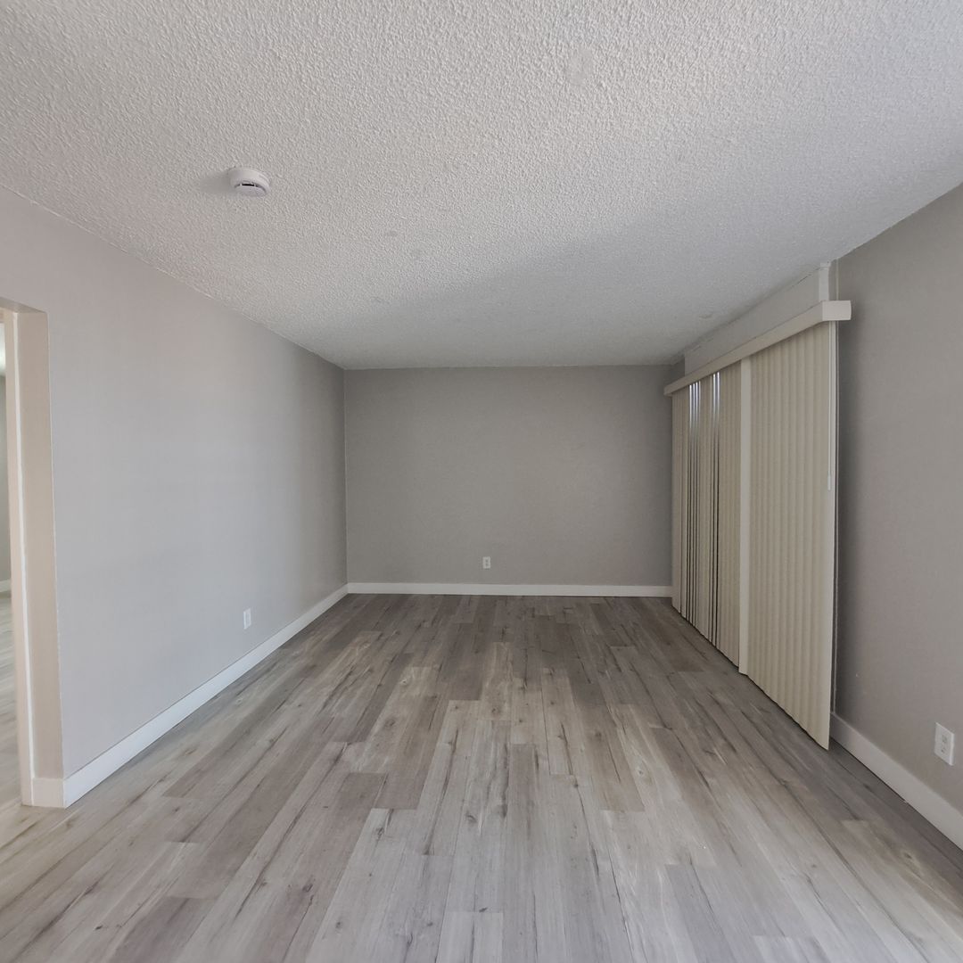 2556 S Van Patten St unit Sherwood Palms – photo 2