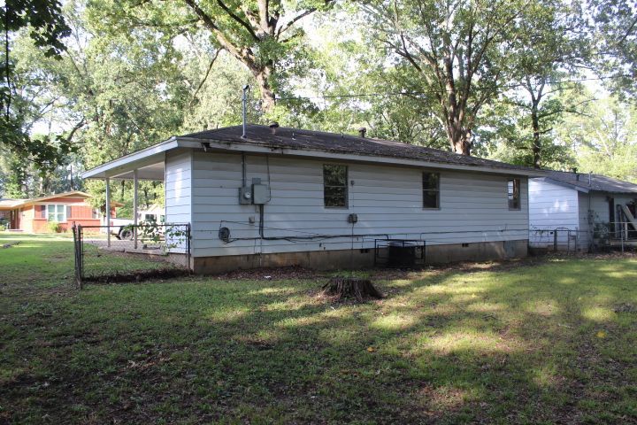 19 Exeter Dr – photo 2