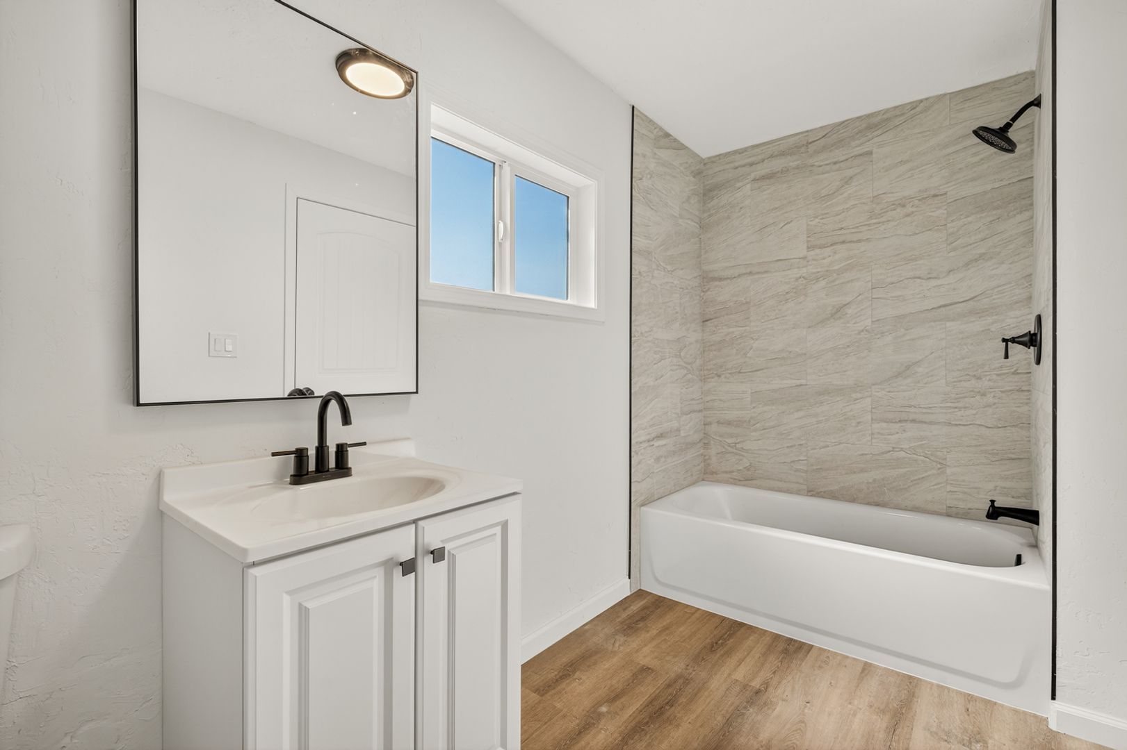 1023 W Congress St – photo 4