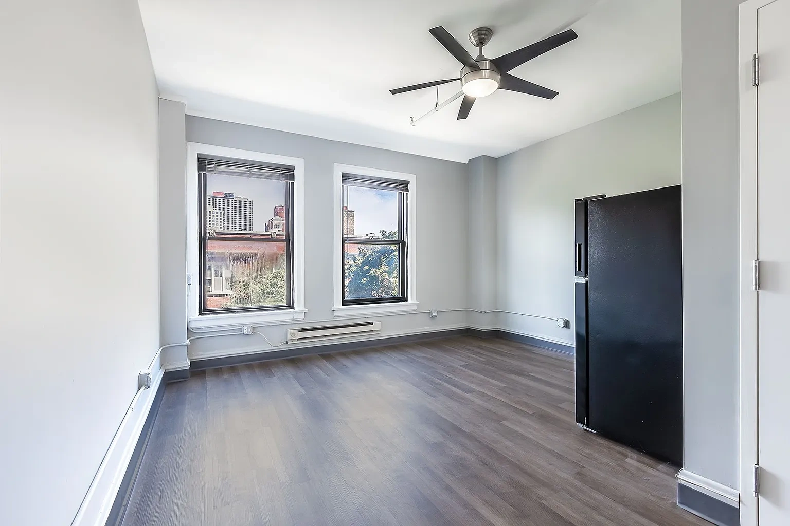 5401 Cornell by 3L Living – photo 3