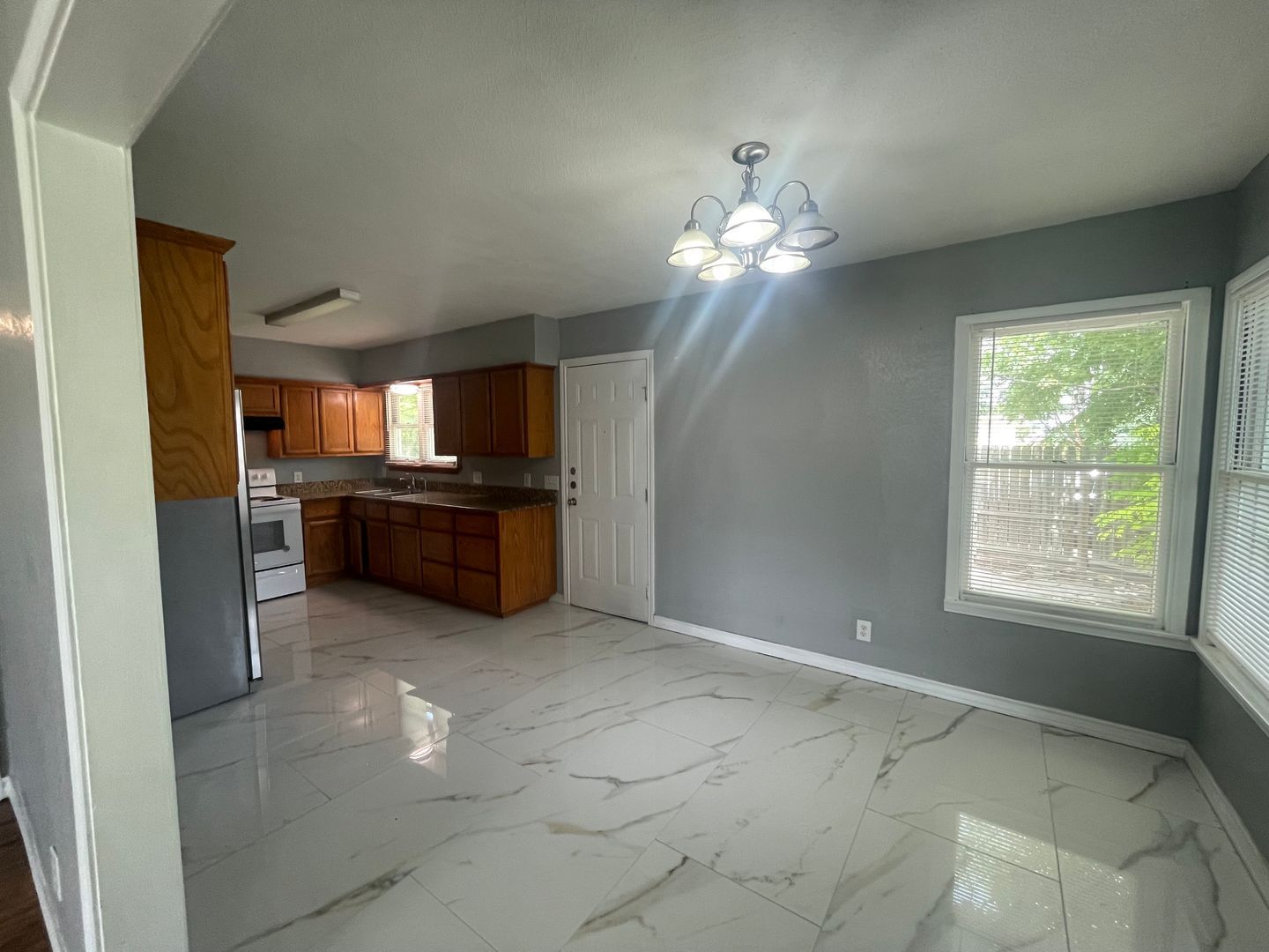 4501 Moravian Dr – photo 5