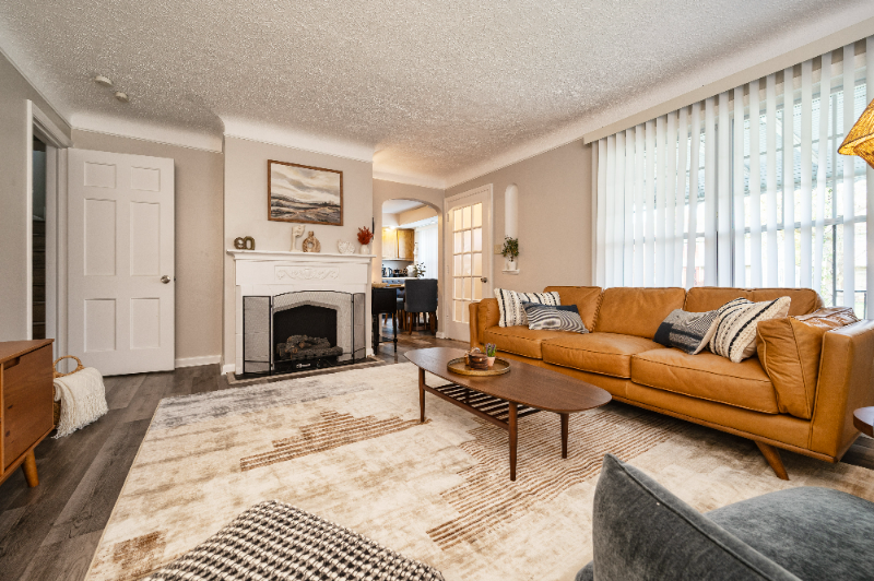 3722 Bainbridge Rd – photo 1
