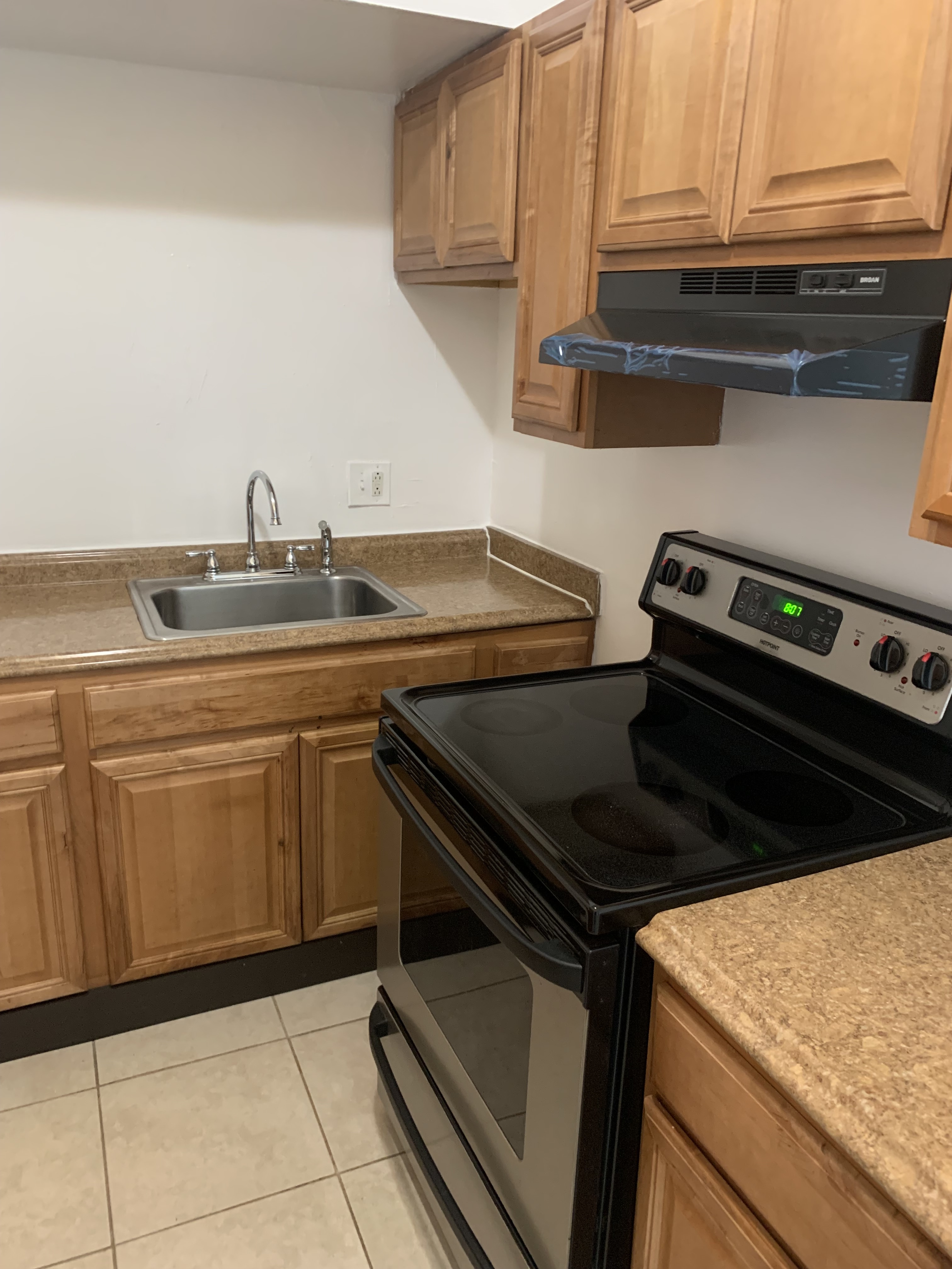 733 Cypress Dr unit 1 – photo 2