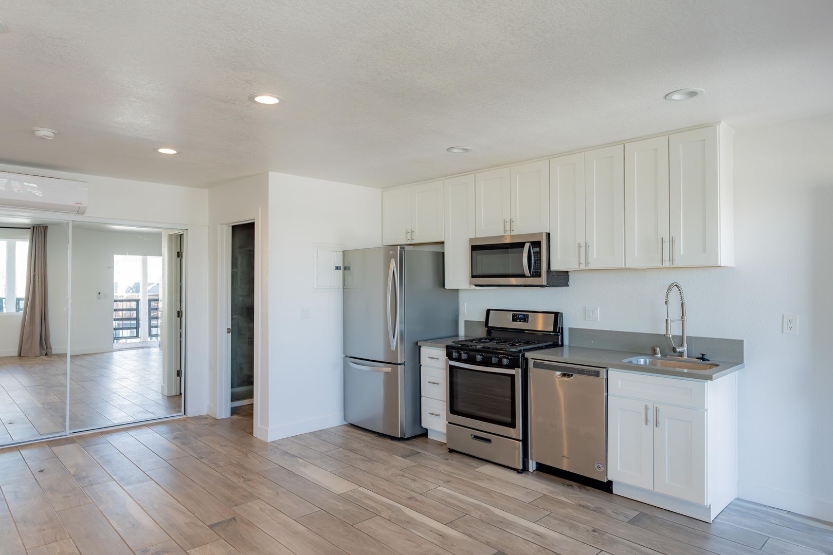 1400 S Casino Center Blvd unit #22 – photo 1
