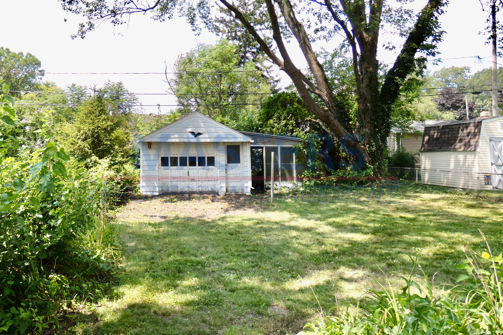 5133 Adella St – photo 2