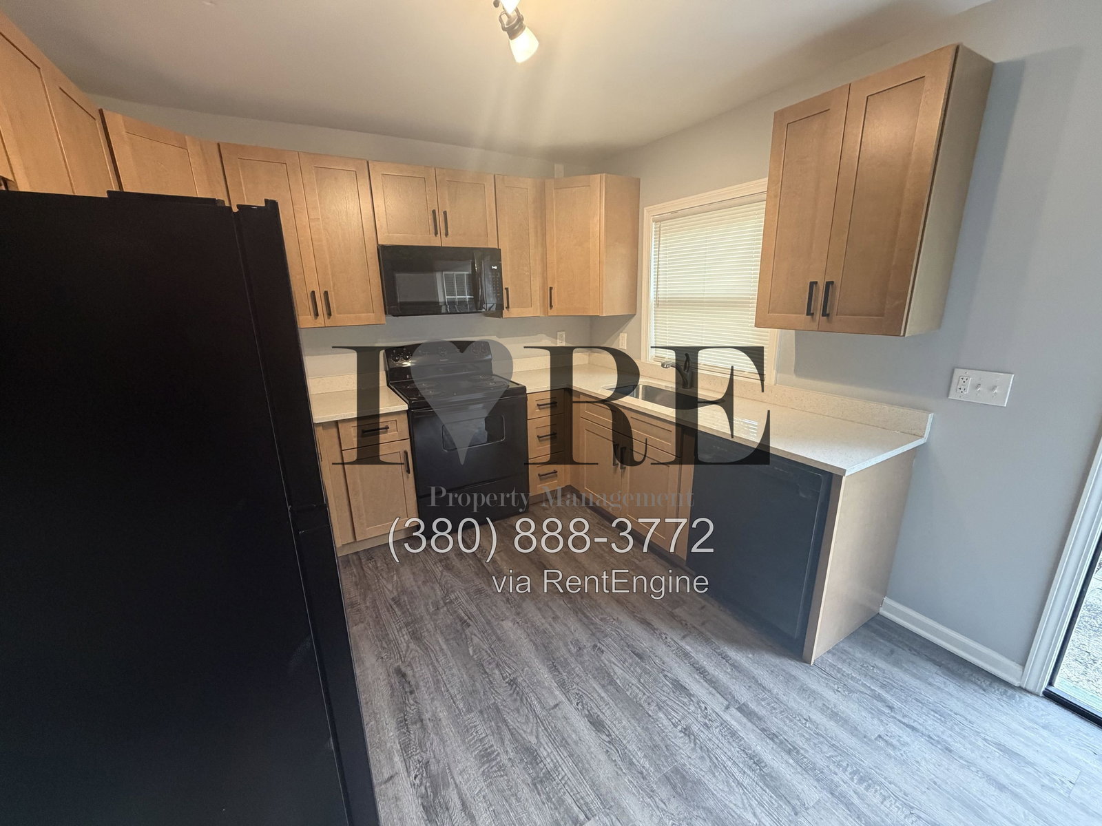 375 S Chillicothe St – photo 2