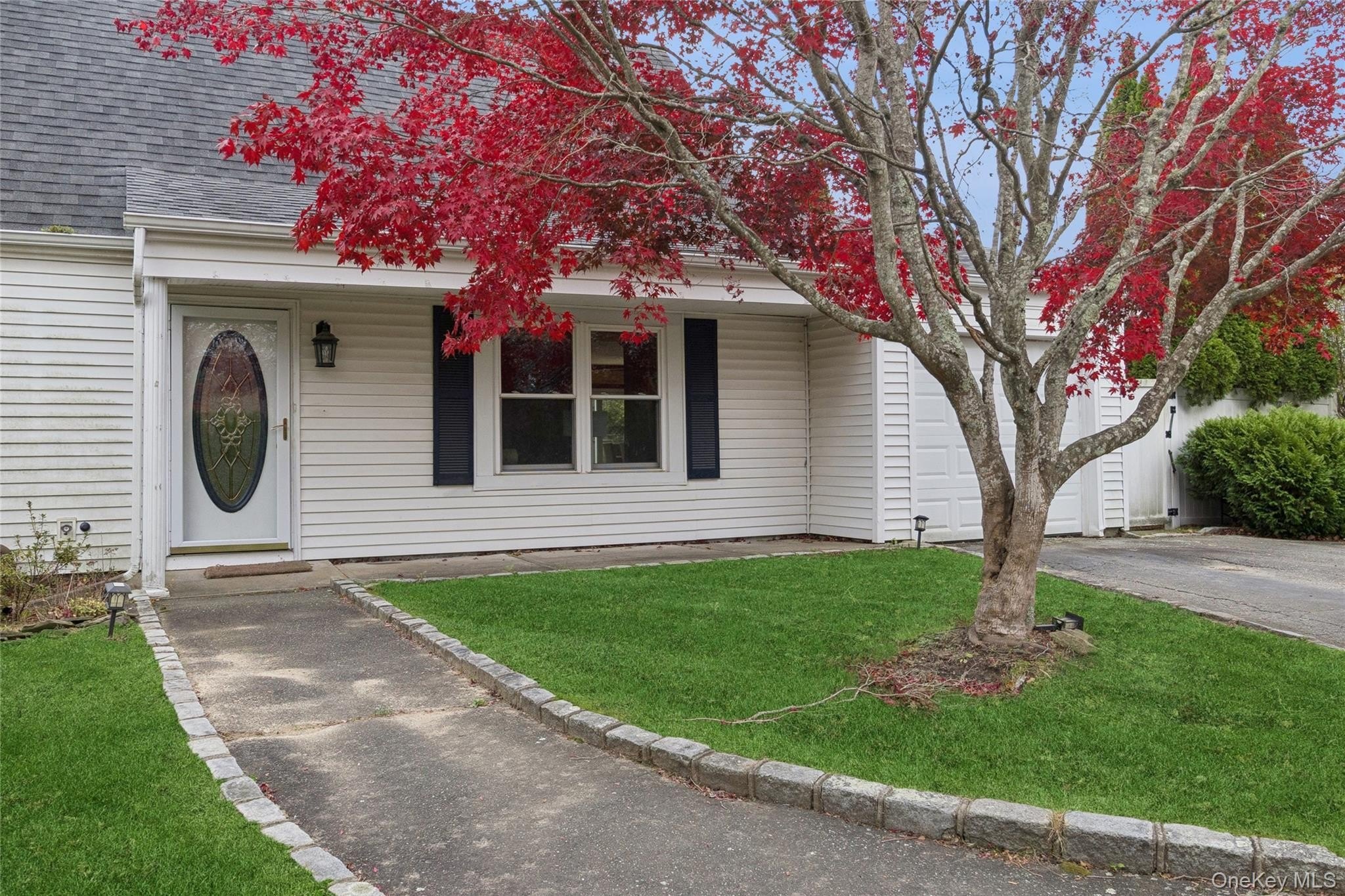 3 Meadowgrass Ln – photo 2