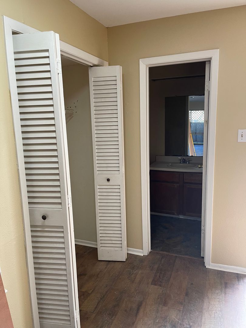 2410 Capitan Dr unit A – photo 3