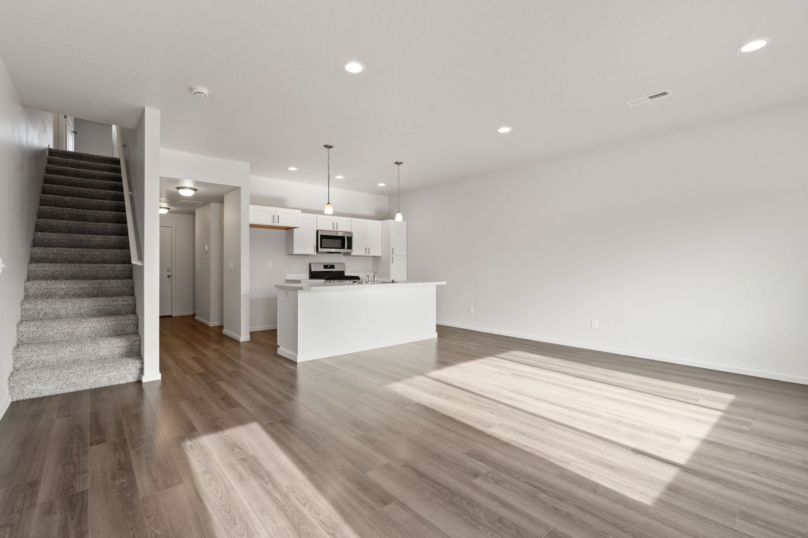 4804 E Fairview Ave unit 4804 – photo 4
