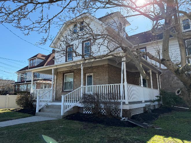 124 W Butler Pike – photo 2