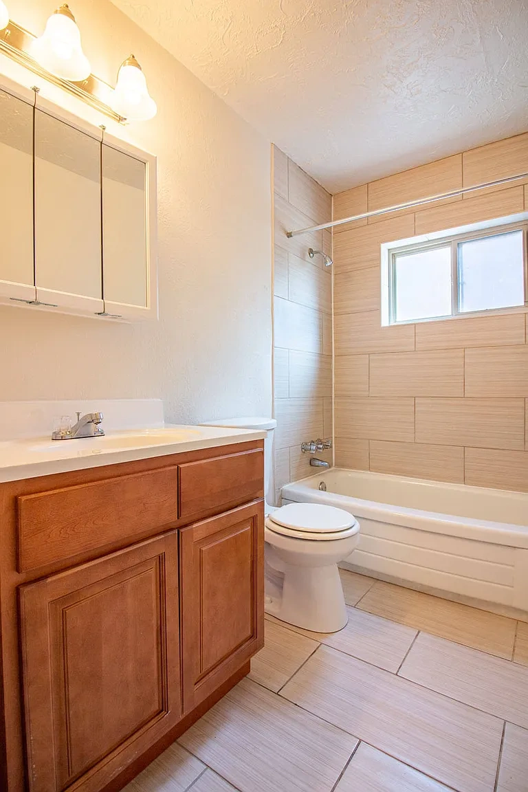 Hunter Hills Apartments – photo 5