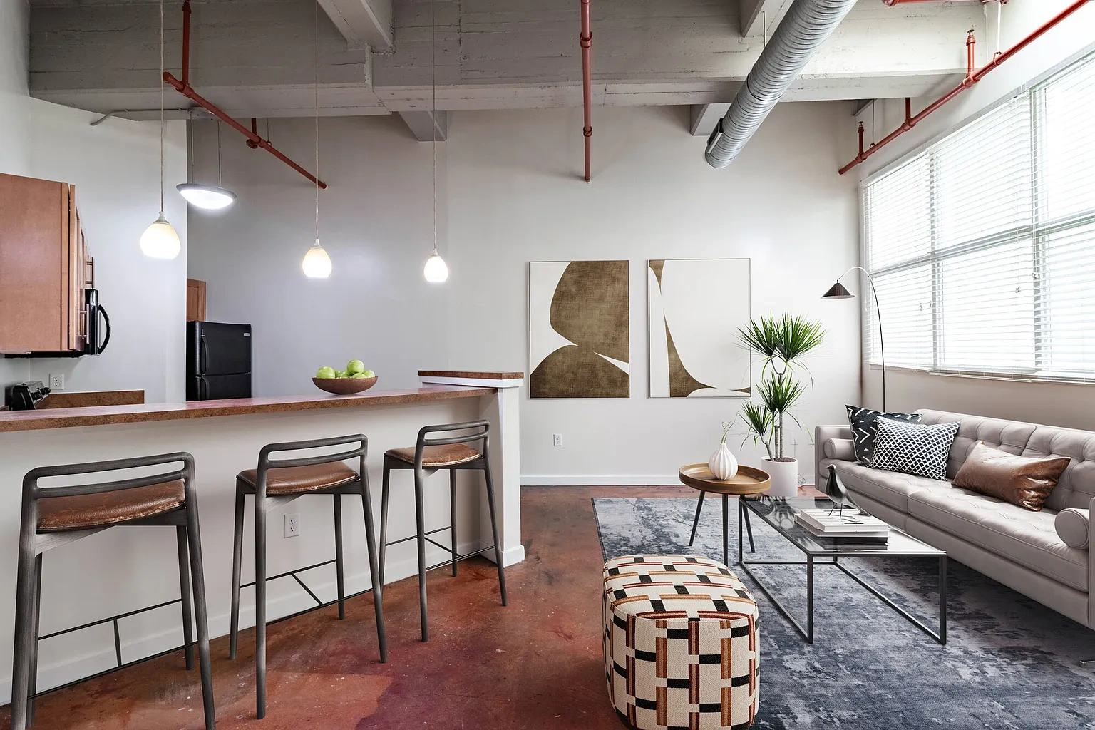 District Square Apartments – photo 2