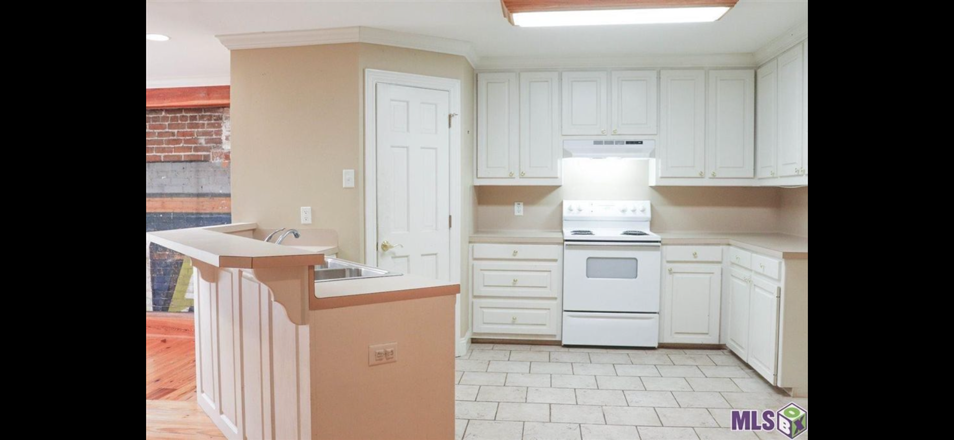 136 3rd St – photo 5