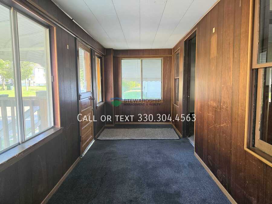 1152 Wilbur Ave – photo 5