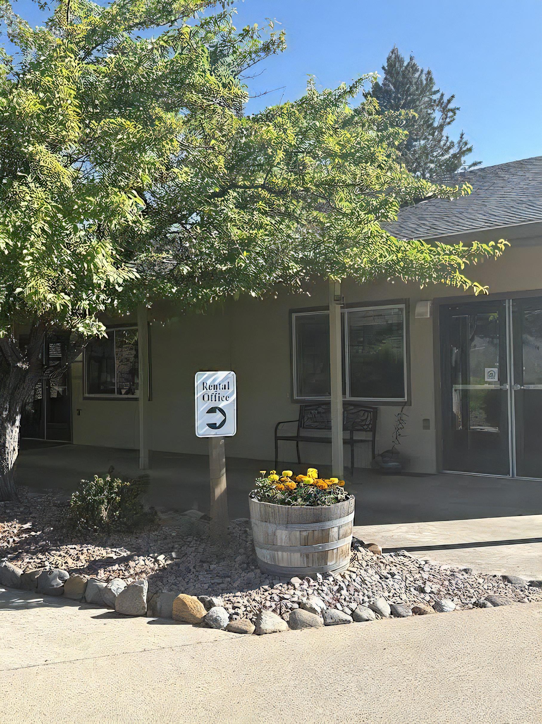 800 Jasper Pl unit 102 – photo 3