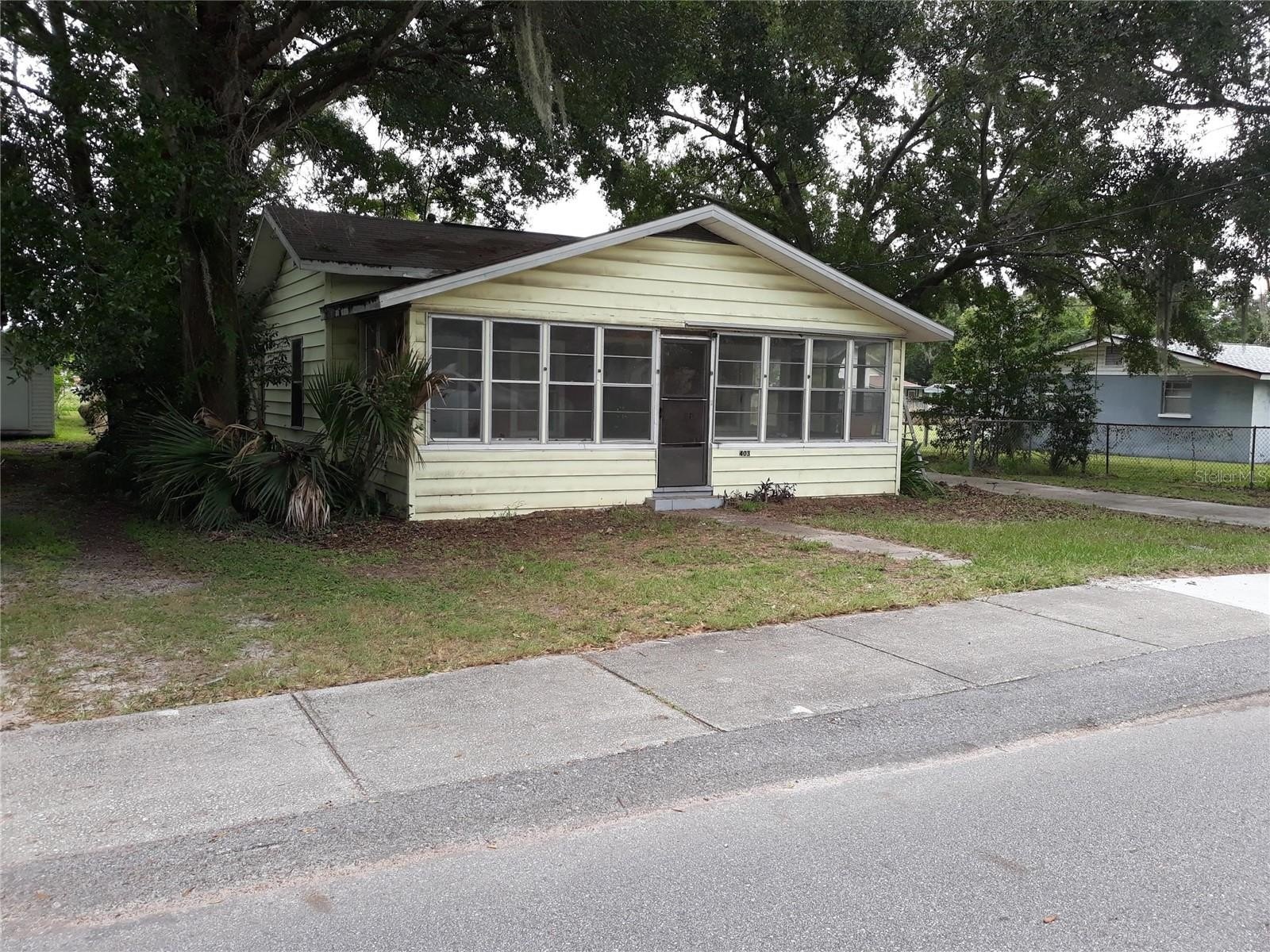 403 Walnut St – photo 1