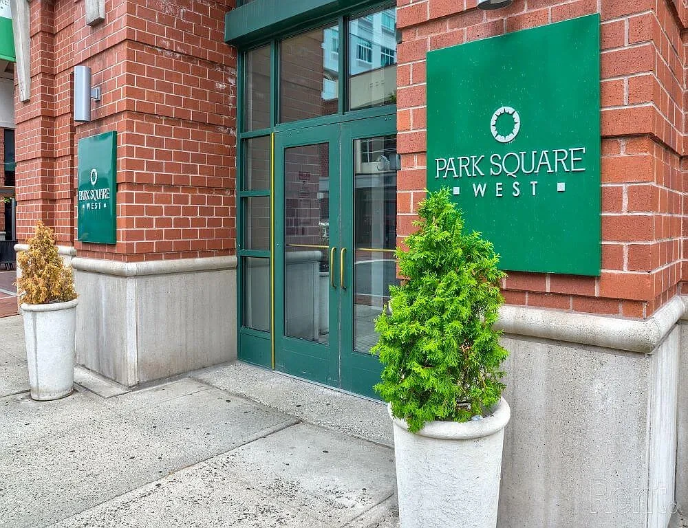 Park Square West – photo 3