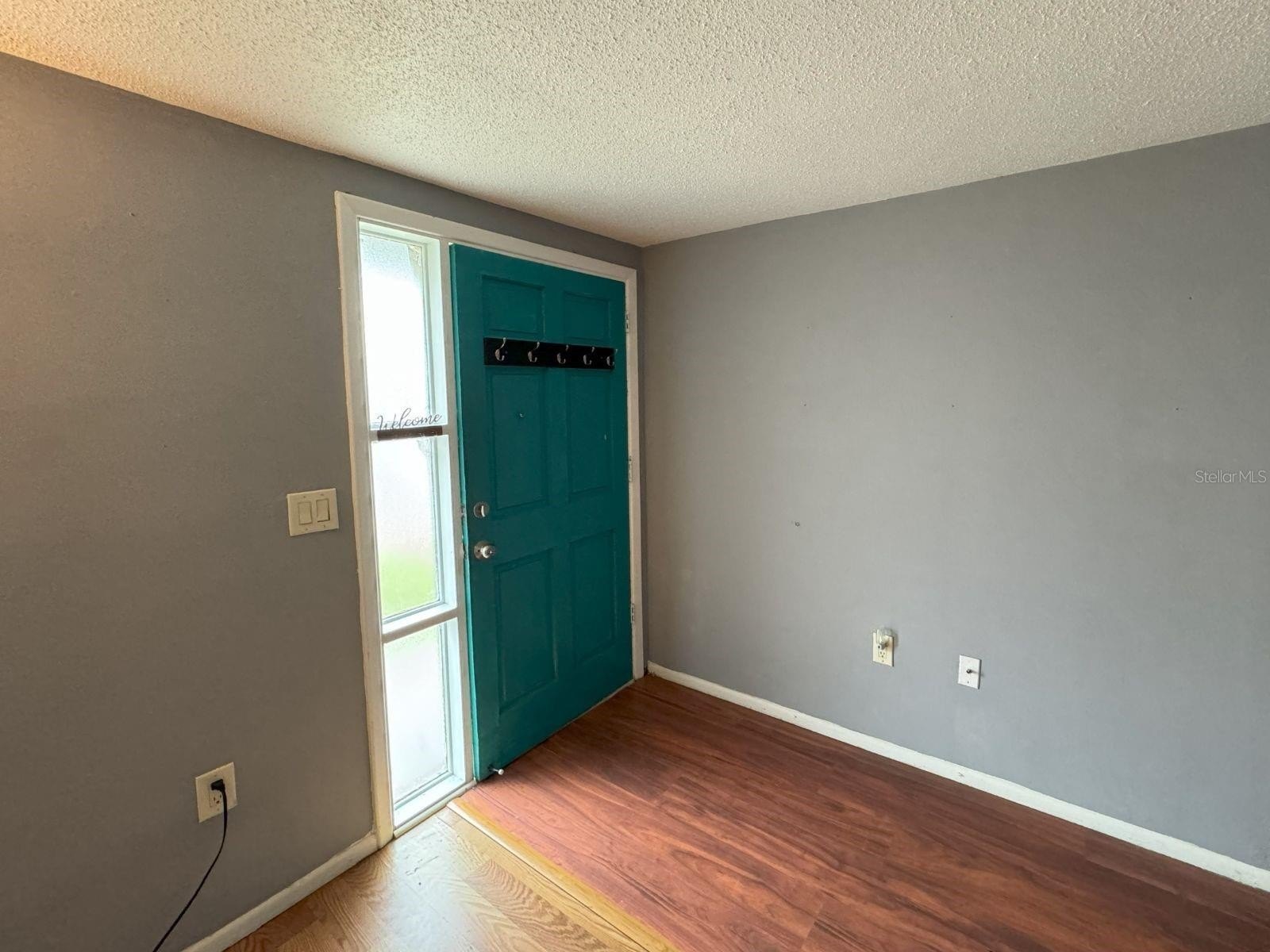 7410 Castanea Dr – photo 2