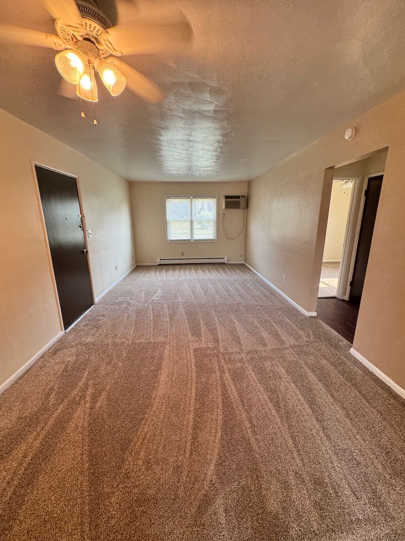 98 Washington Blvd unit 98-03 – photo 3