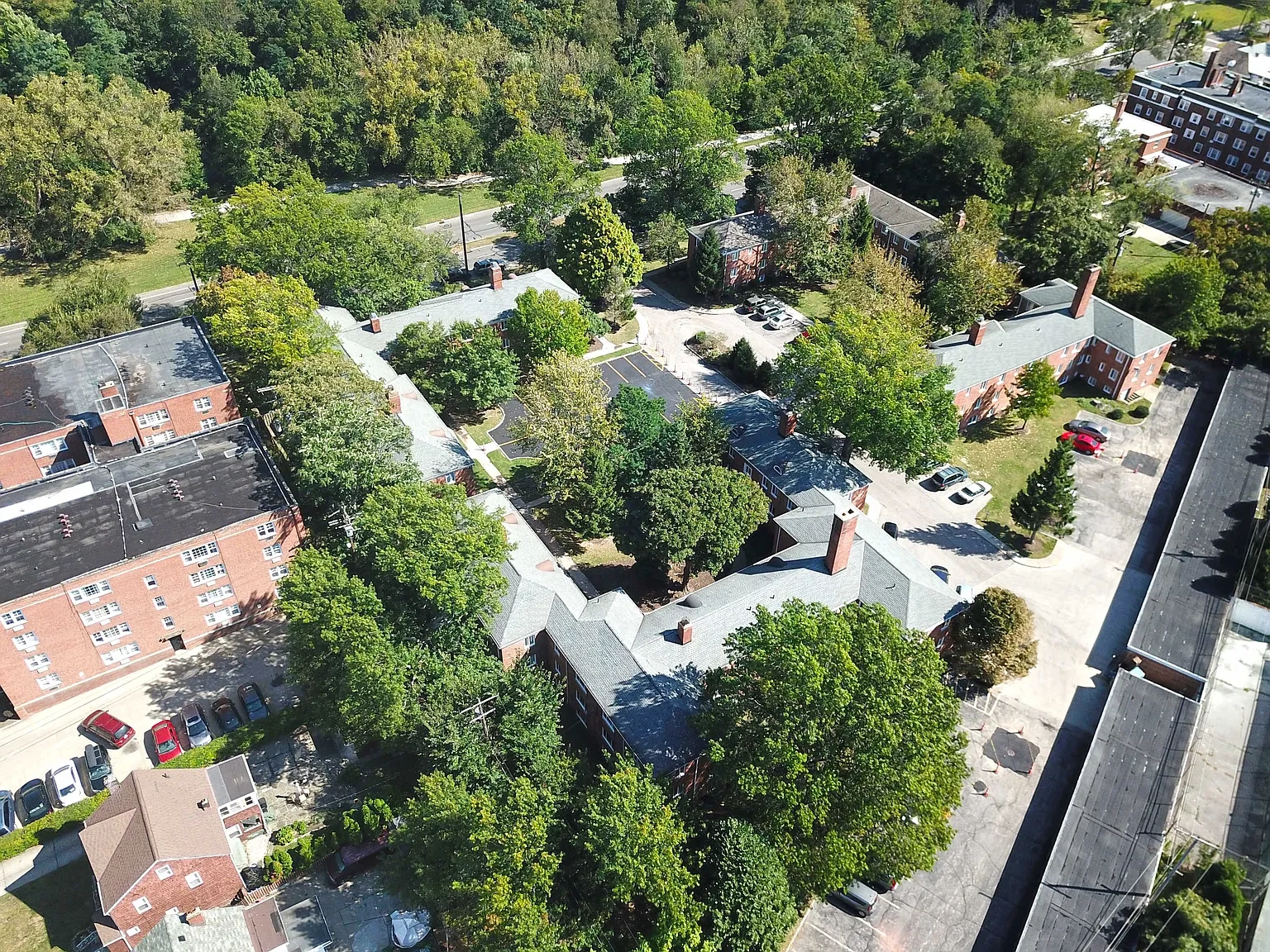 Fairhill Gardens – photo 1