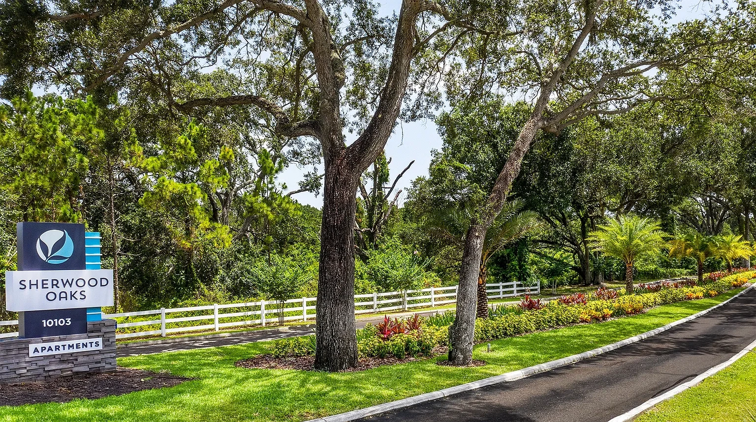Sherwood Oaks Apartments – photo 3