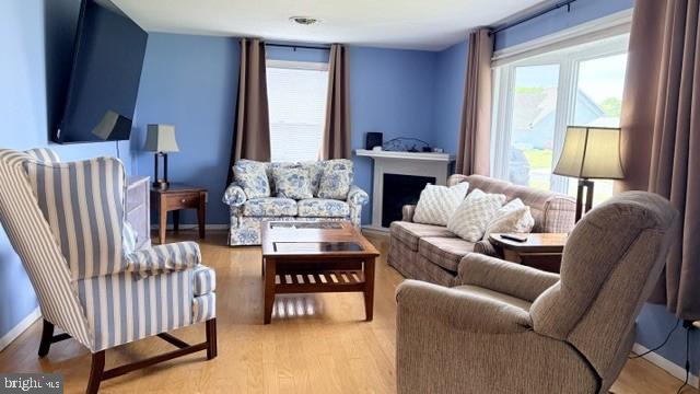 508 Lloyd St – photo 5