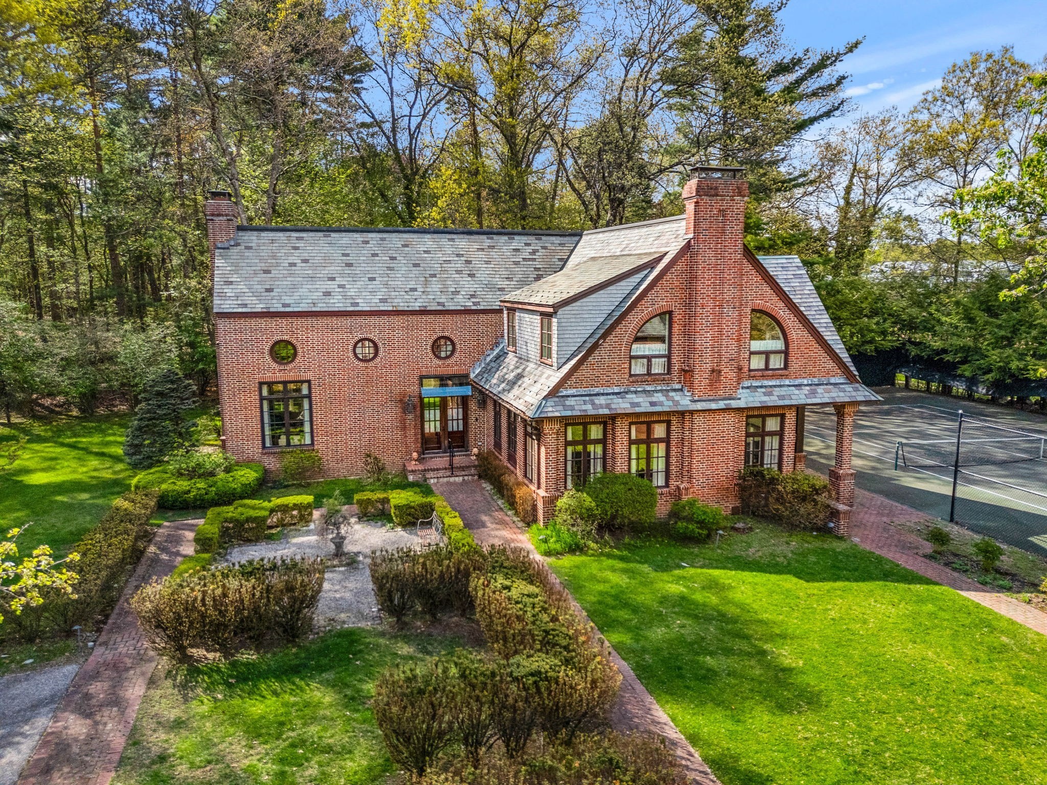 110 Juniper Rd – photo 2
