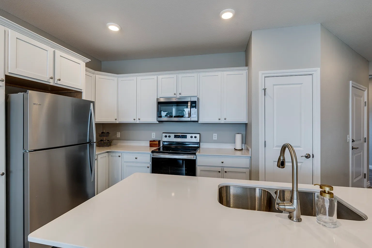 Harbor Town Townhomes – photo 4