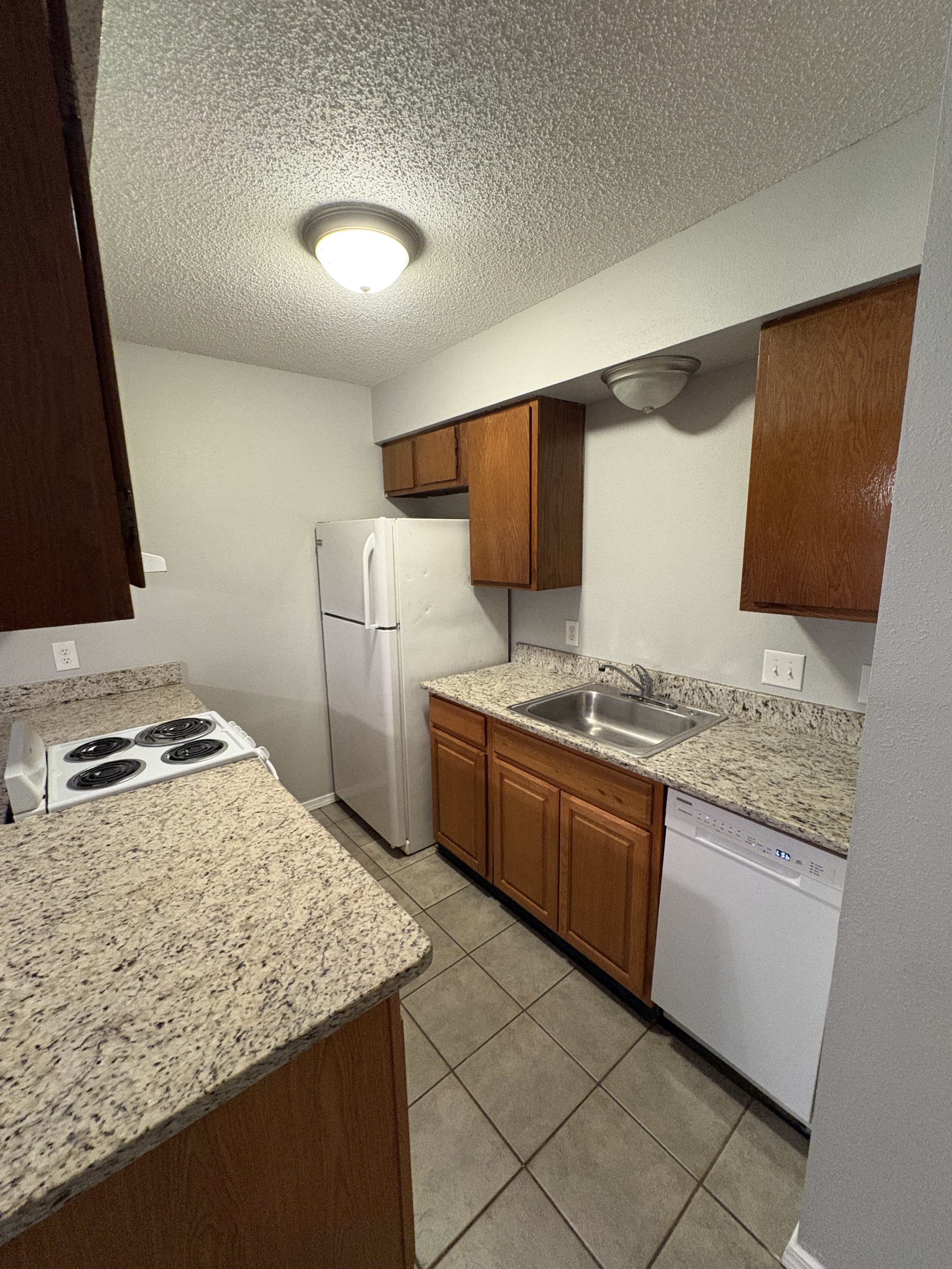 203 S Baggett St unit 2 – photo 3
