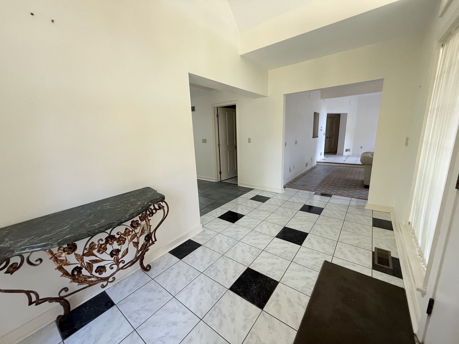 231 Fairview Rd – photo 4