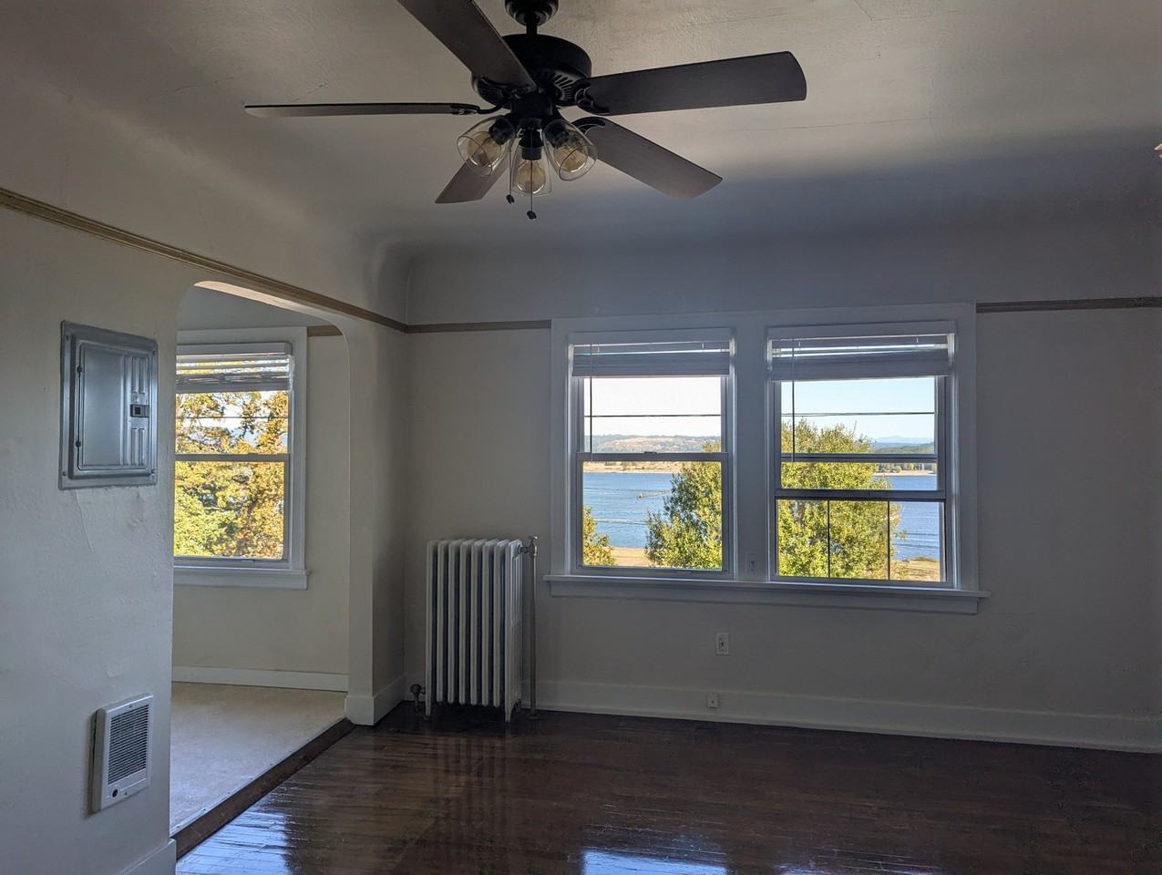 405 S 2nd St unit 210 – photo 3