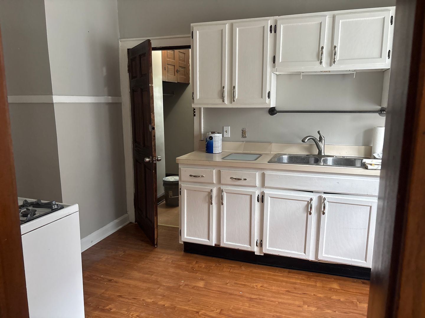 2179 Edgewood Rd unit Unit Up – photo 4