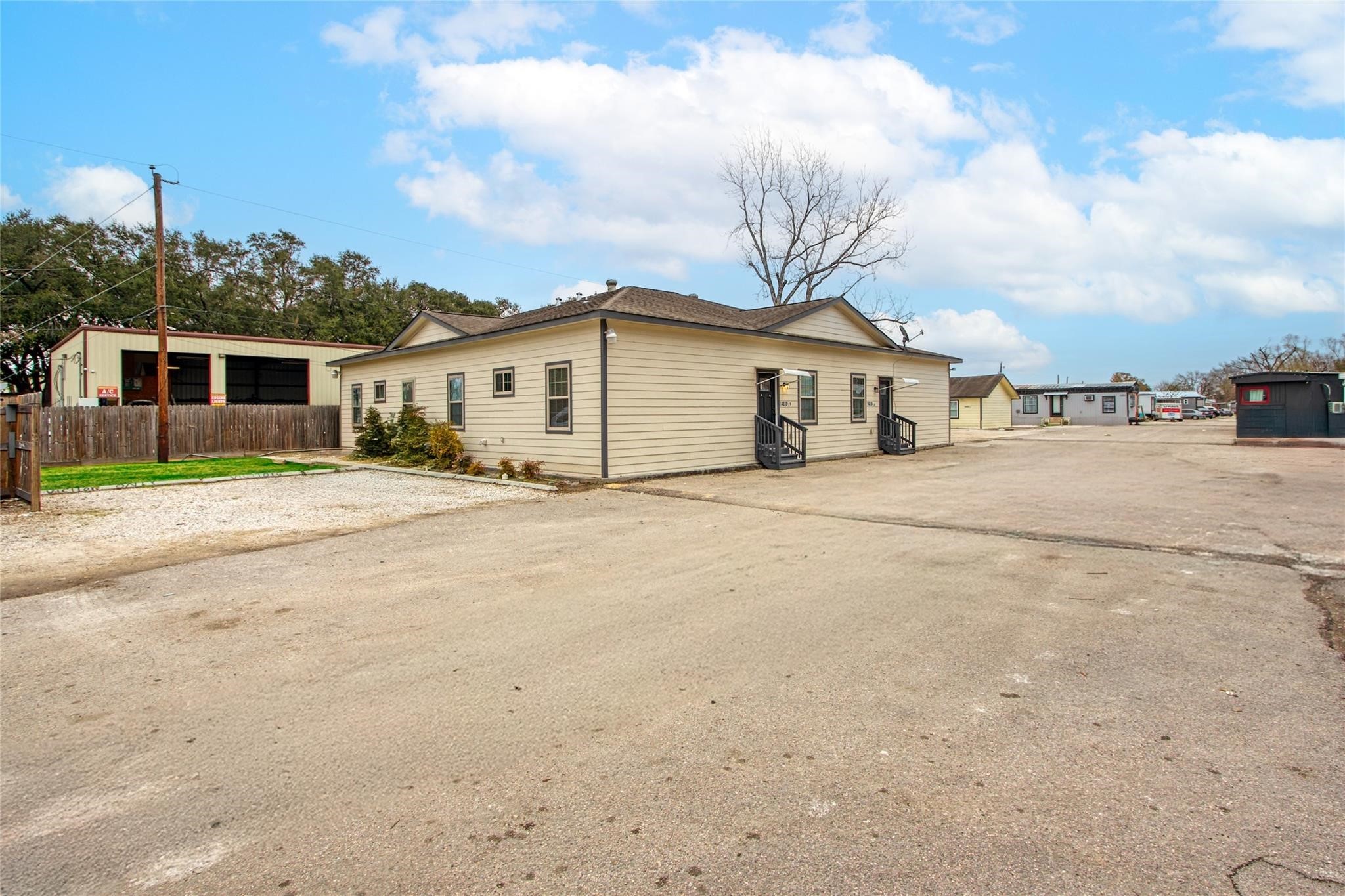 14310 1/2 Sweeney Rd – photo 1
