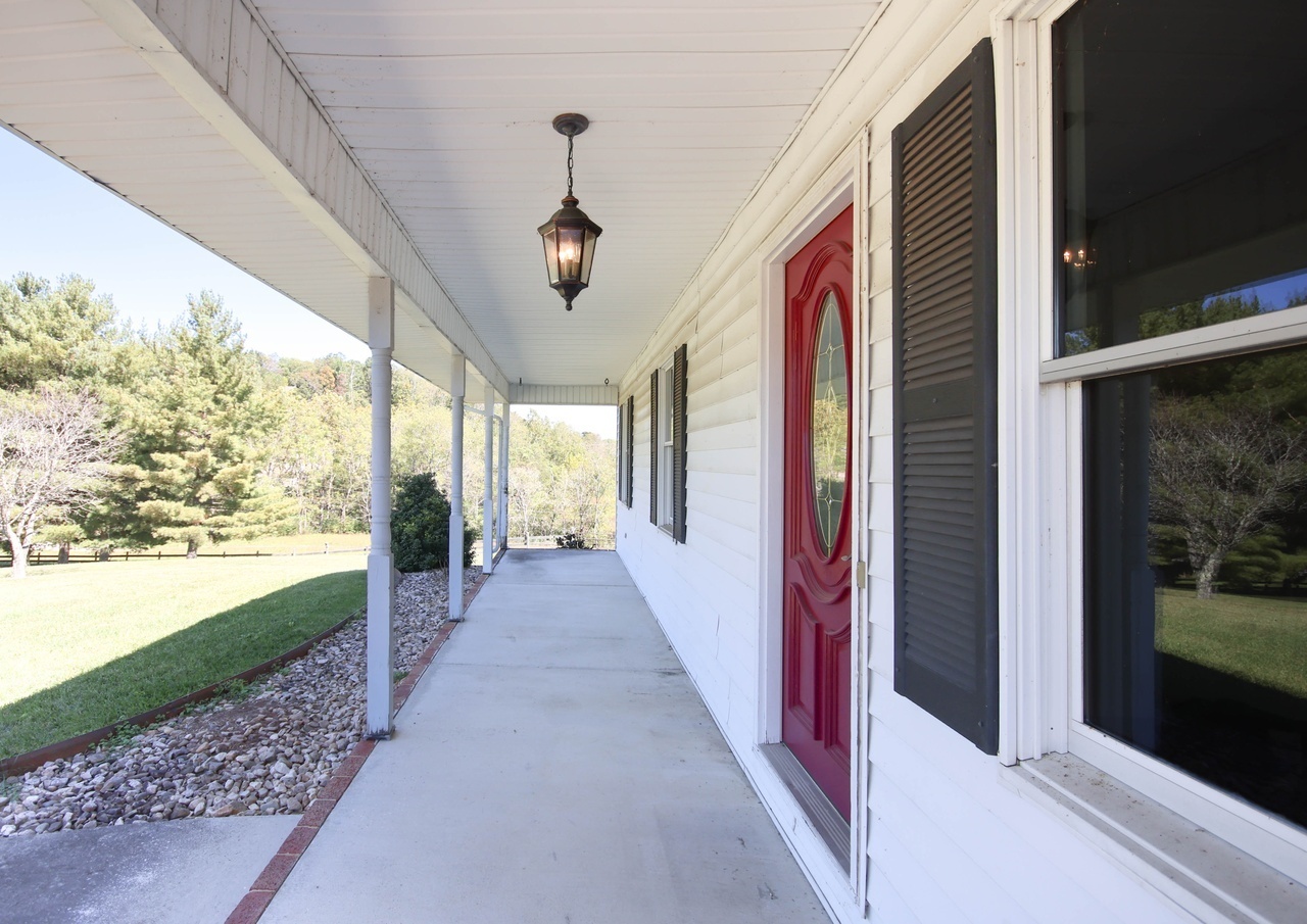5150 Blacksburg Rd – photo 2